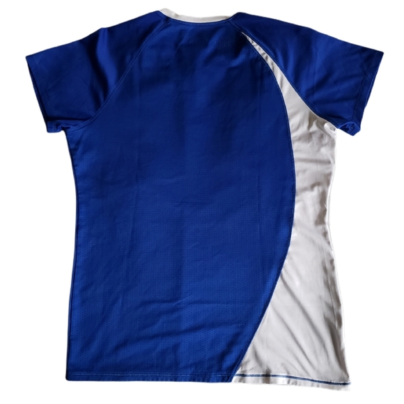 Under Armour Women's Soccer Breathable V-Neck Shirt/Jersey Size Small - Picture 2 of 5